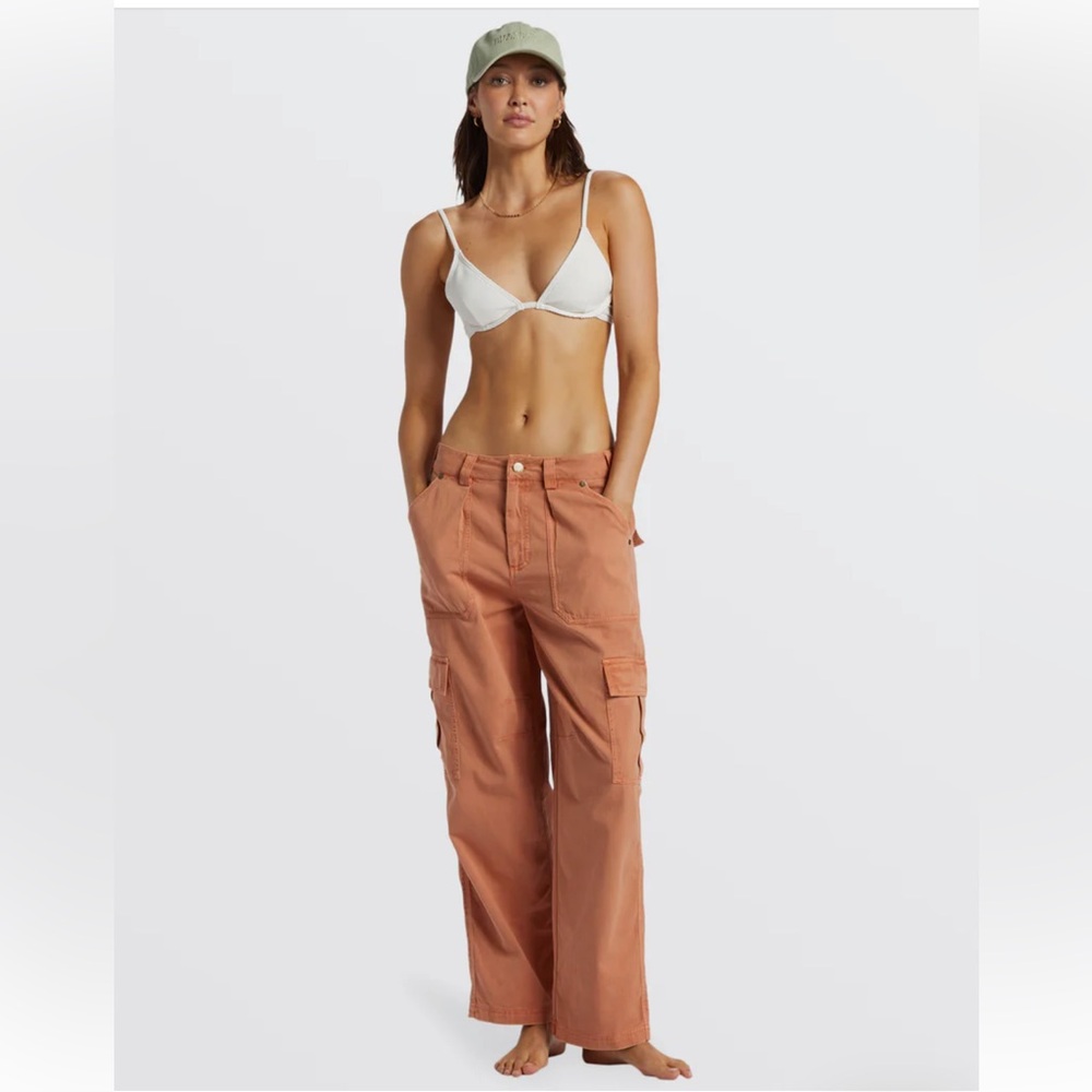 *New Without Tags* BILLABONG - Walk Along Pants (Sunburnt)